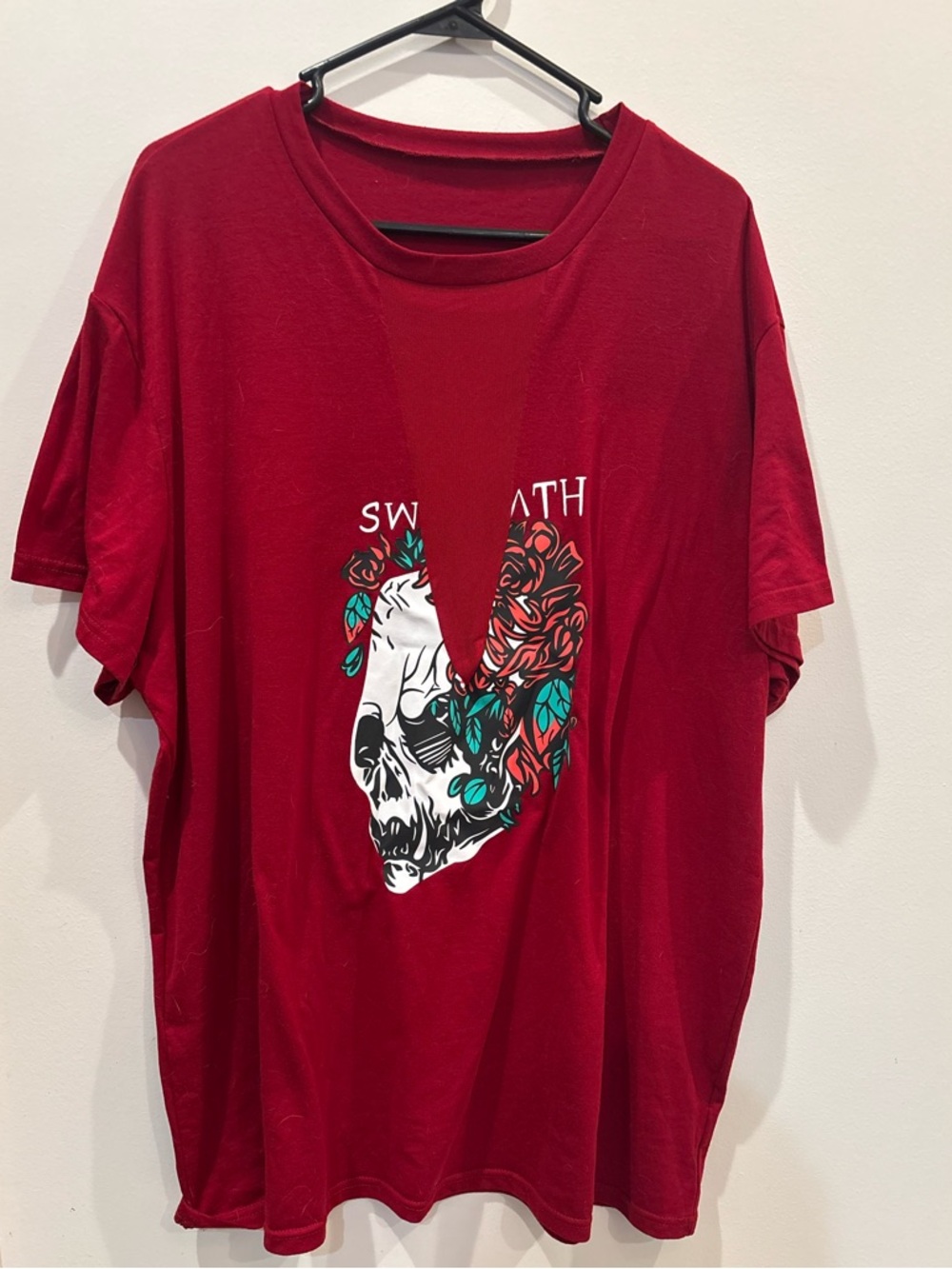 4XL SHEIN Red Skull & Rose Graphic Tee